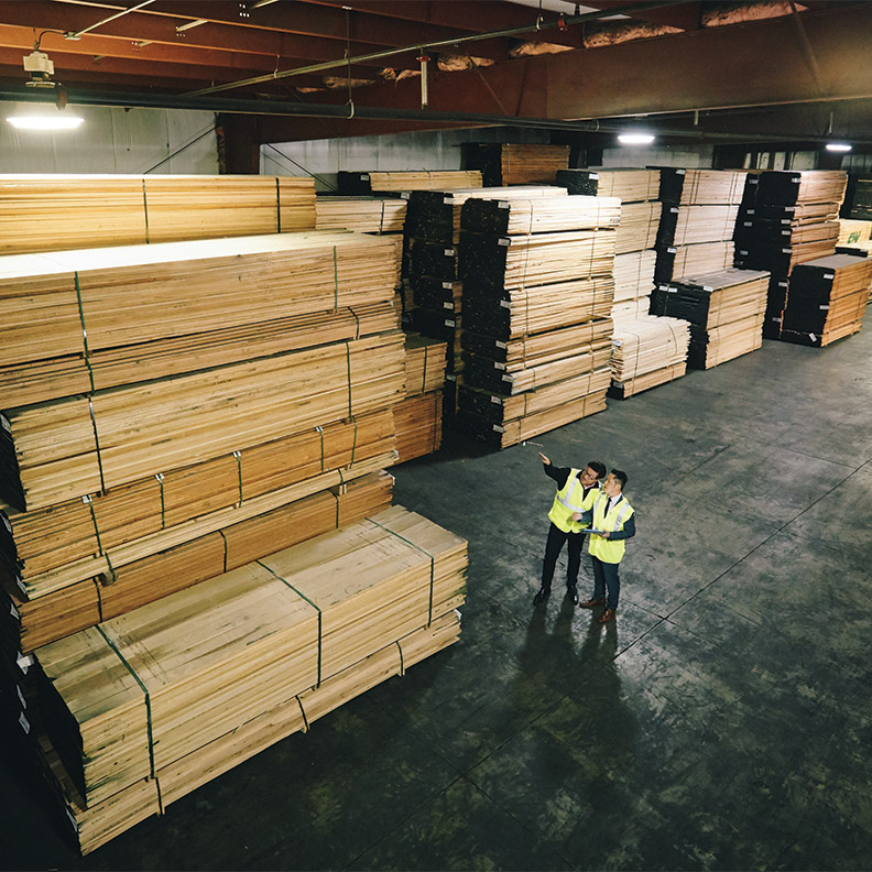 INSIGHT IMAGE / BUSINESS manufacturing warehouse lumber 792x792
