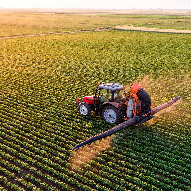 INSIGHT IMAGE / AGRICULTURE spring planting fieldwork crop 792x792